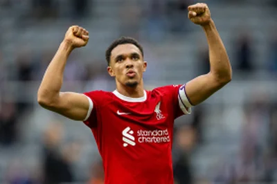 Liverpool loses Alexander-Arnold to injury for 'weeks'