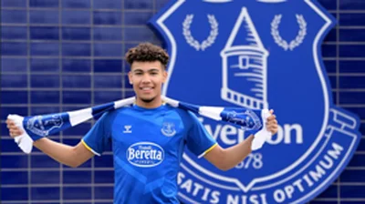 Talented Nigeria-eligible forward agrees new long-term deal with EvertonÂ 