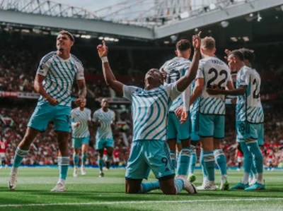 'I've never seen that before in my life' - Schmeichel blames three Man Utd stars for Awoniyi's goal Â 