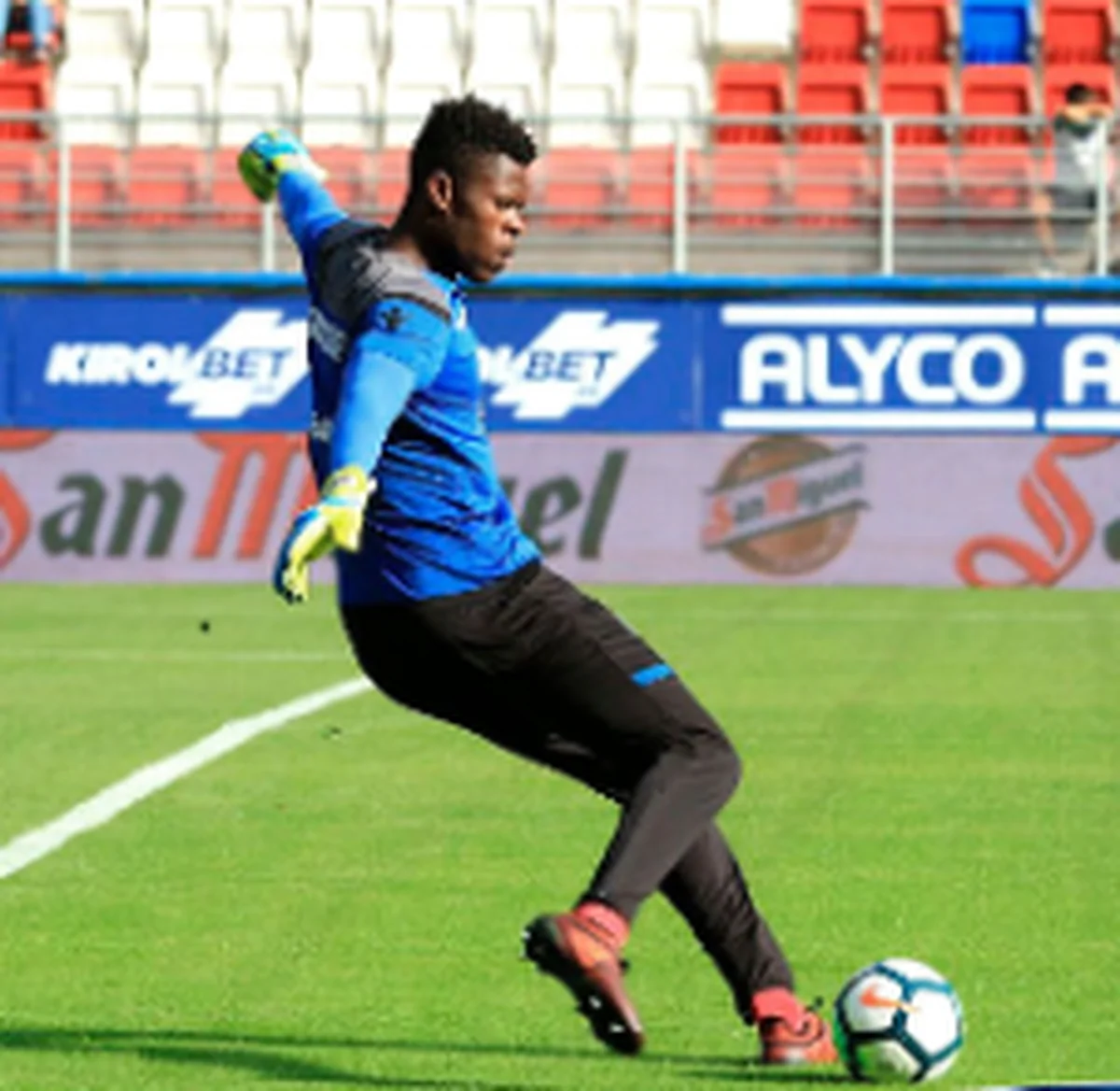 Rohr Used His Influence For GK Uzoho To Train With Deportivo La CoruÃ±a First Team 