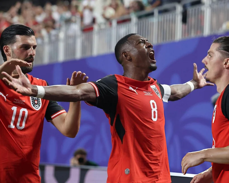 'Alaba knew where the ball was going' - Iwobi applauds Austria captain's crucial clearance in defeat to Spain
