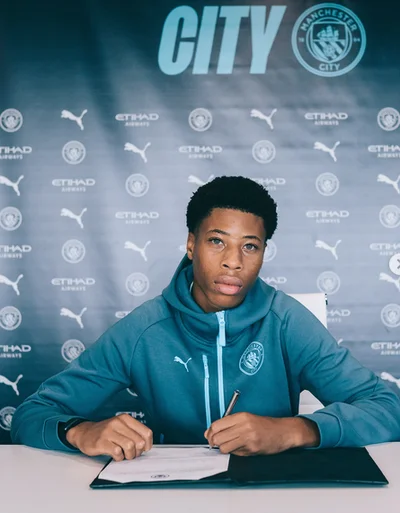 Nigerian duo confirm moves to Man City's academy from Arsenal and Sunderland