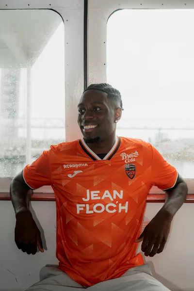 'Nosa possesses excellent qualities' - Former Arsenal captain hails Lorient's brand new signing