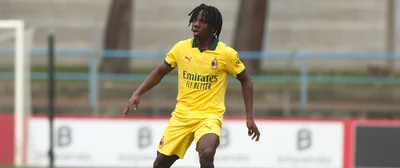 Confirmed: AC Milan announce outgoing transfers of two Nigerian players